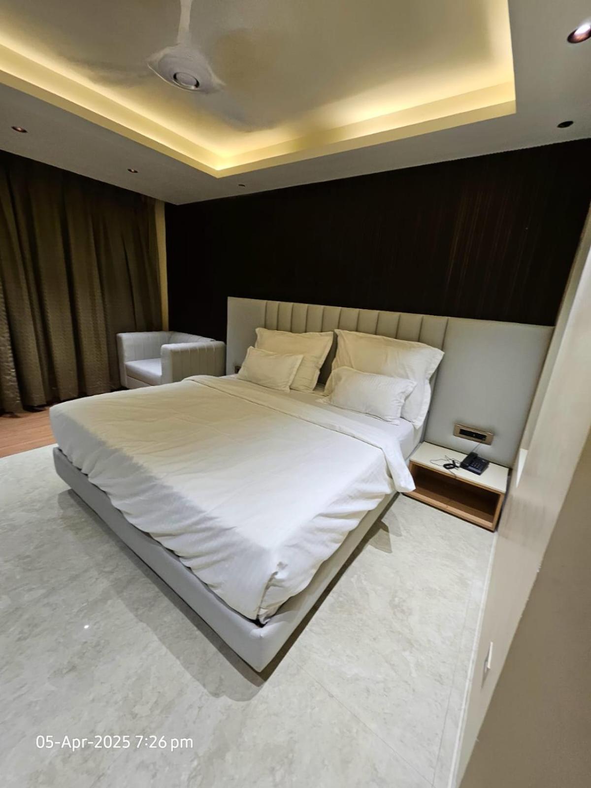 The Grand Suncity Hotel & Resorts Bhopal Bagian luar foto