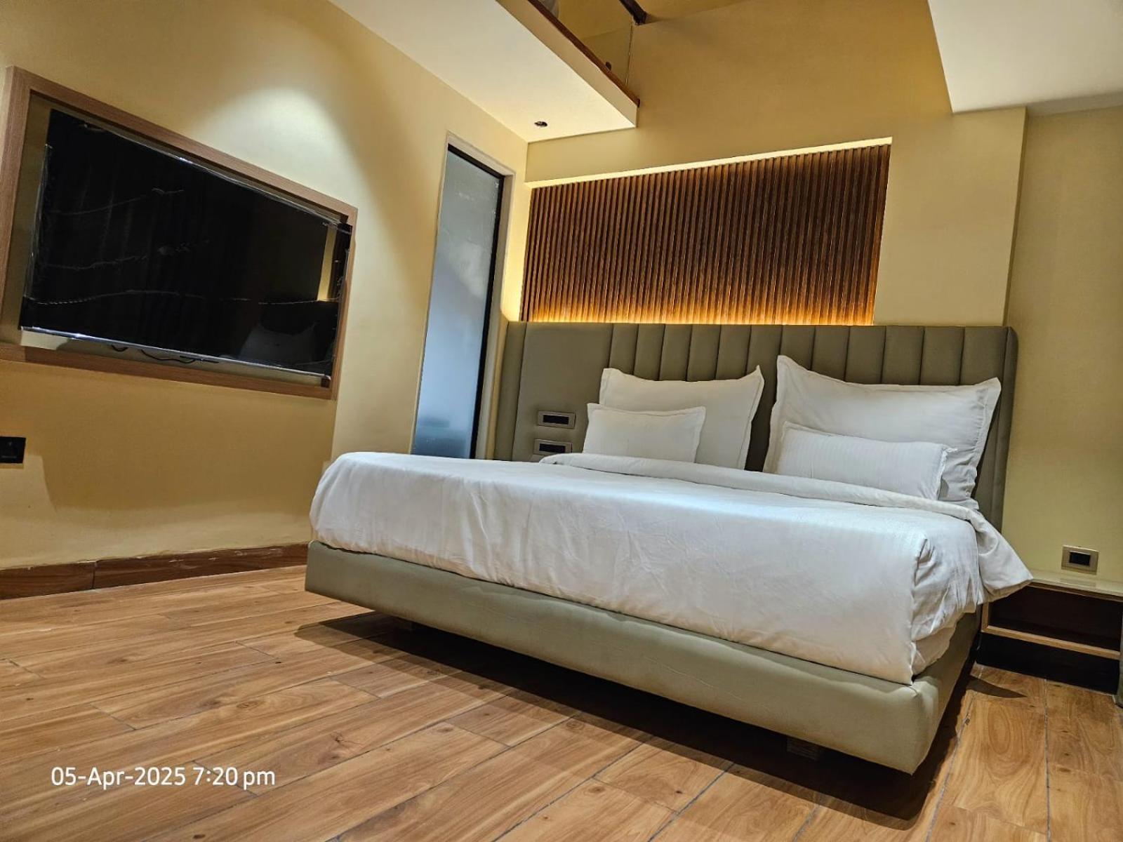 The Grand Suncity Hotel & Resorts Bhopal Bagian luar foto