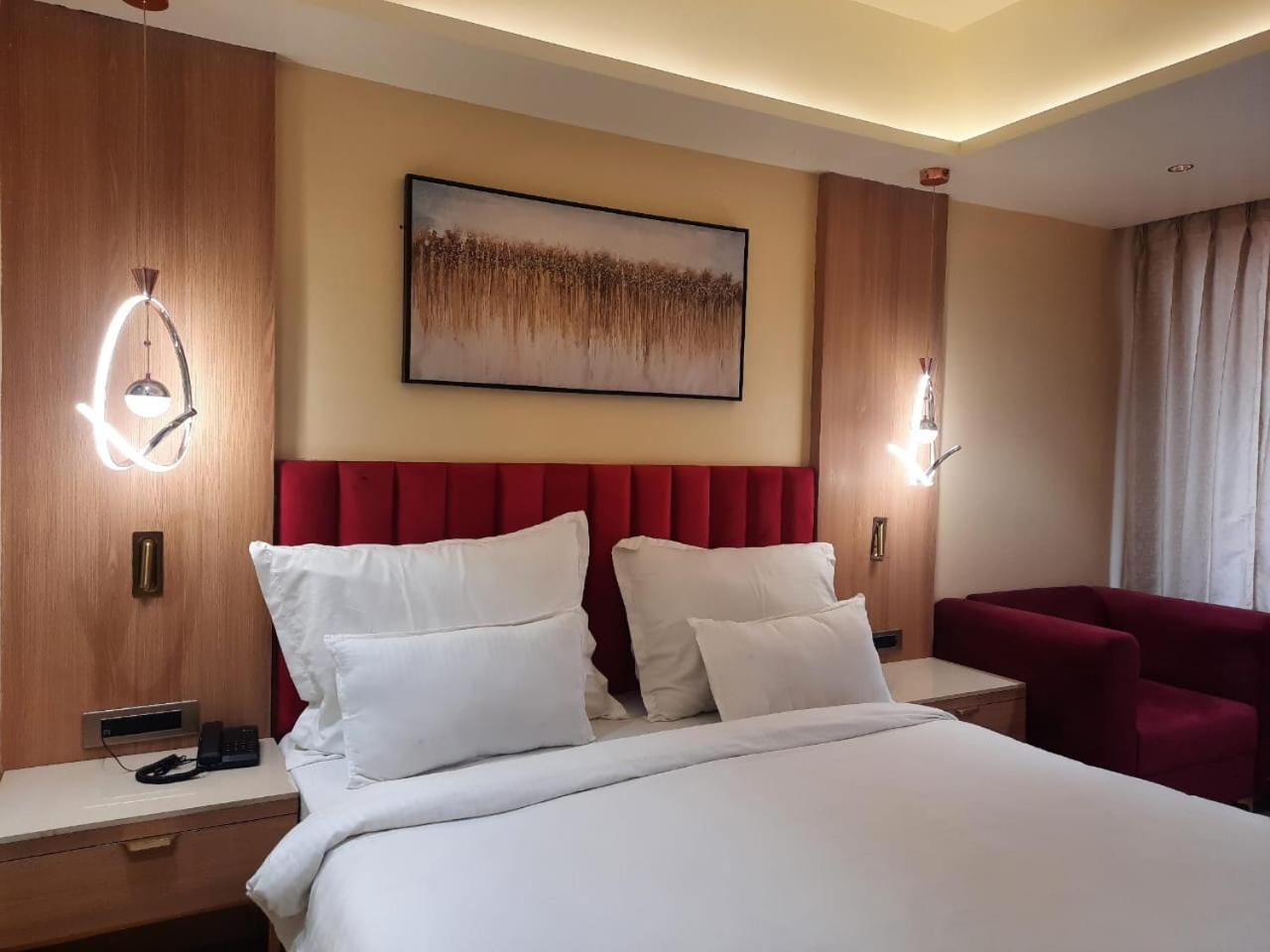 The Grand Suncity Hotel & Resorts Bhopal Bagian luar foto