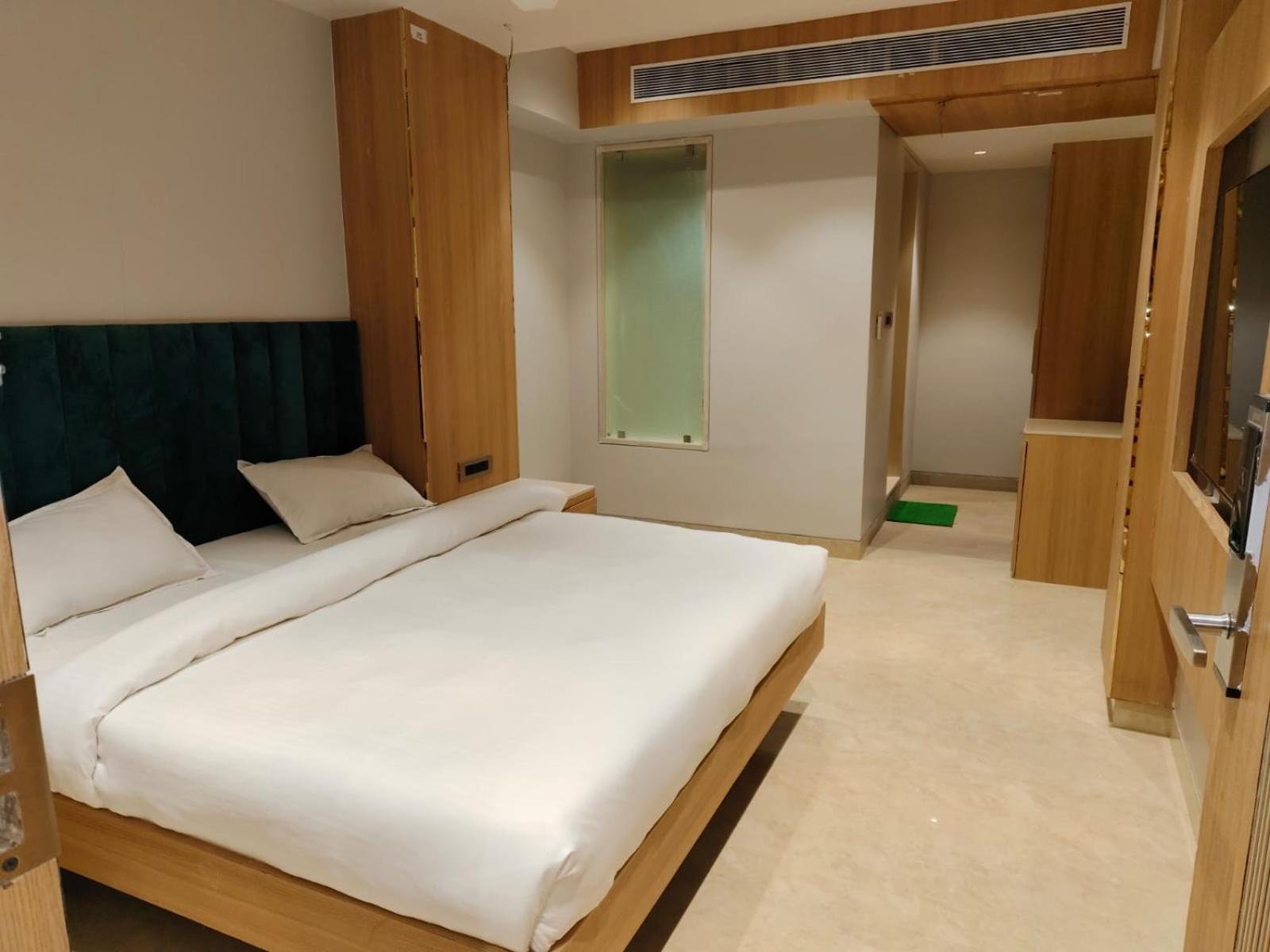 The Grand Suncity Hotel & Resorts Bhopal Bagian luar foto