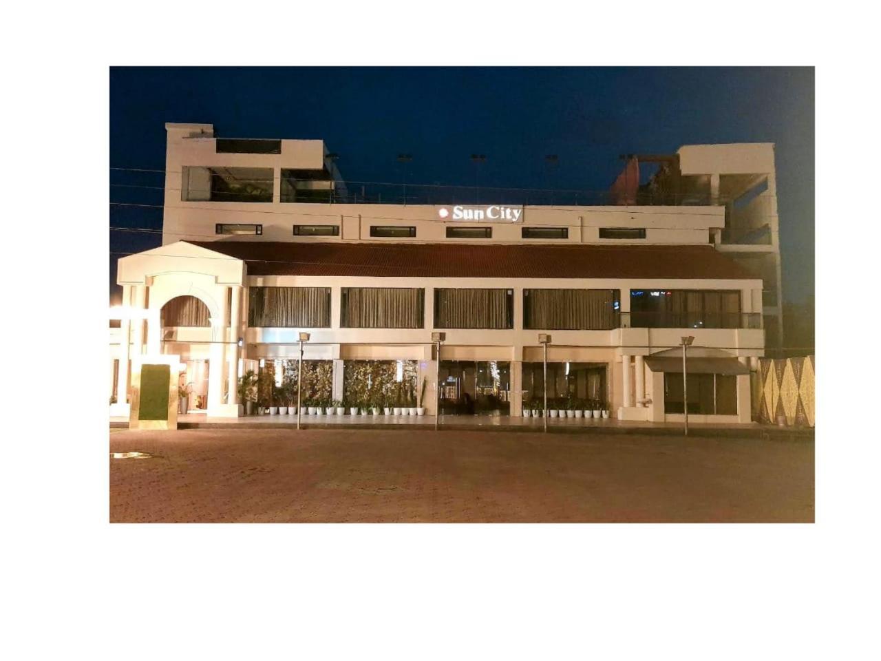 The Grand Suncity Hotel & Resorts Bhopal Bagian luar foto